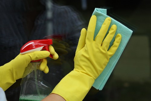 Flat cleaners London pricing overview with transparent rates