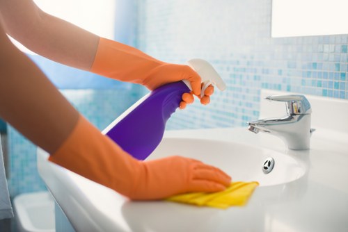Reliable flat cleaners in London delivering a fresh and orderly home