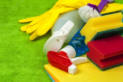 End of tenancy cleaning in a typical London flat with access challenges